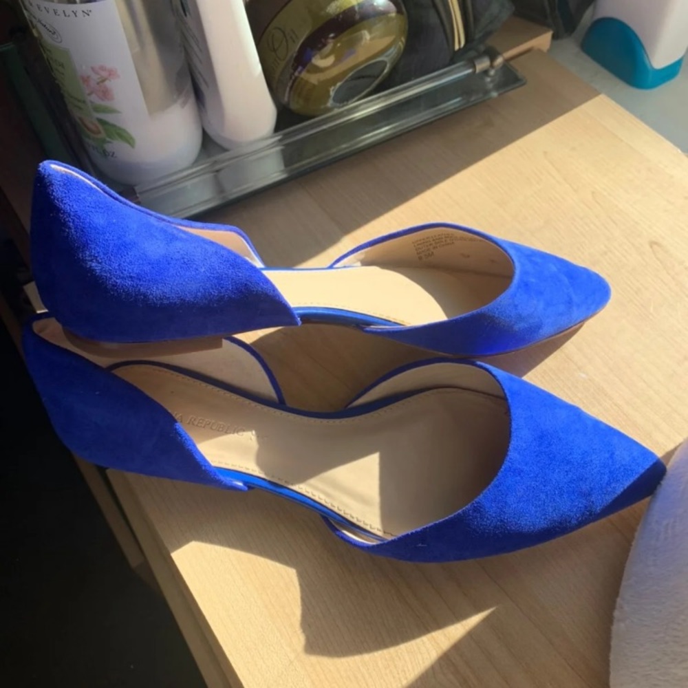 Cobalt blue flat 9 1/2